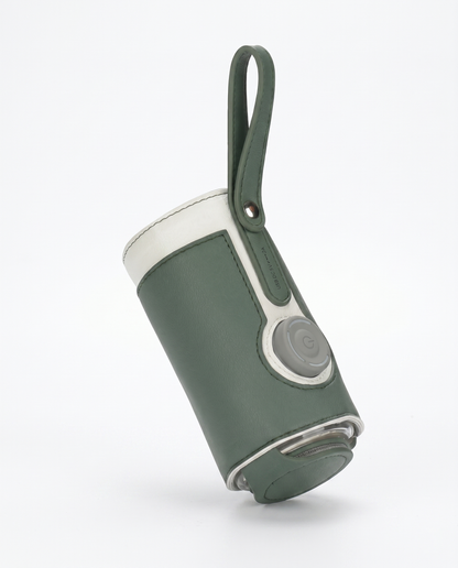 Portable USB baby bottle warmer with 3 heat settings
